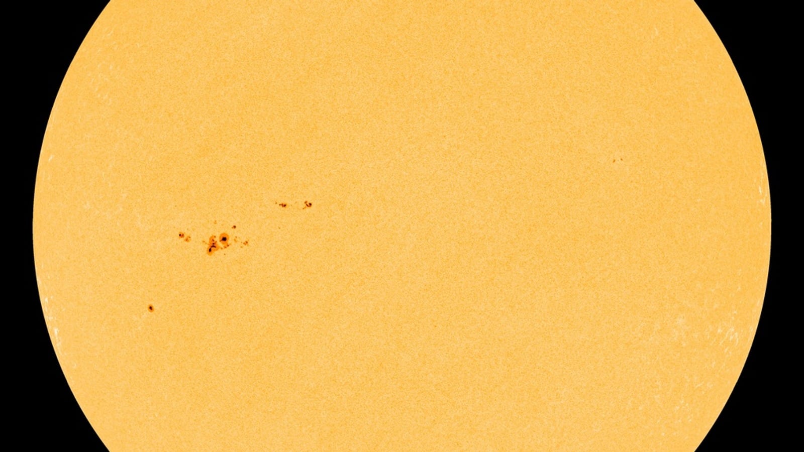DX Meteo settimana 35/2026: SFI 124 e campo tranquillo — ma sale il rischio di flare