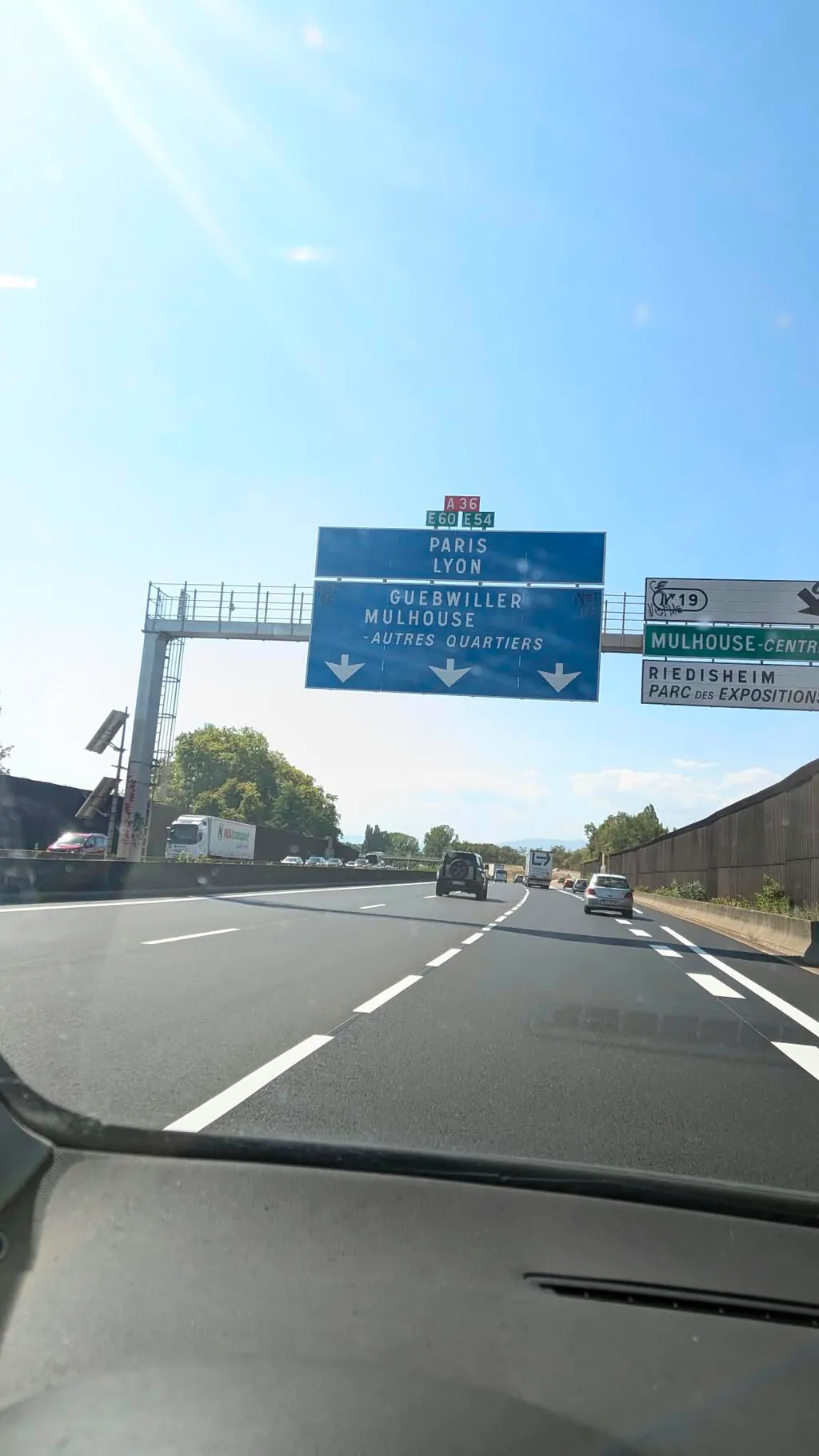 Autobahn in Deutschland Richtung Frankreich