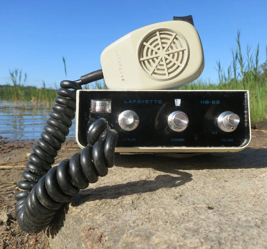CB transceiver from the late 1960s