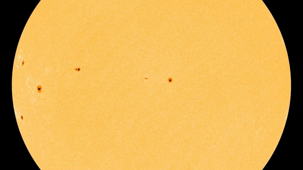 DX-Wetter KW 37/2026: Flux steigt gegen die NOAA-Tabelle, CME-Treffer am Dienstag
