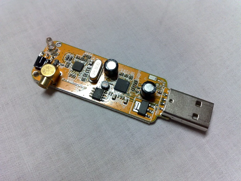 RTL-SDR-USB-Stick mit RTL2832U und R820T